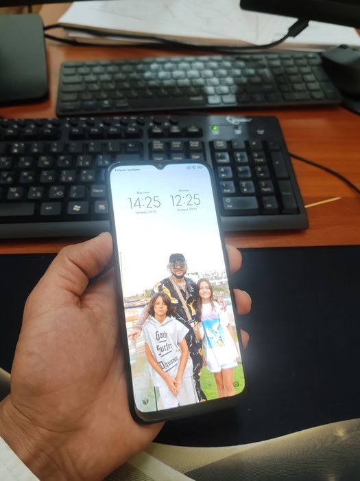 Mi  10lite 5G 8/128gb(2023) ideal ochilmagan tozza telefon aybi