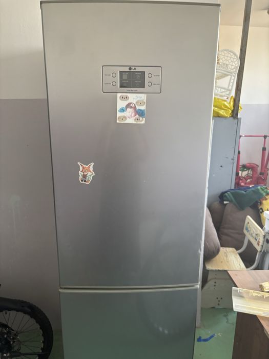 Холодильник сатылады