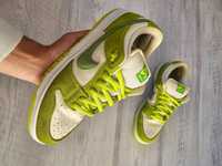 Nike Dunk Low Pro '' Green Apple '' sneakers 
NikePro
SB