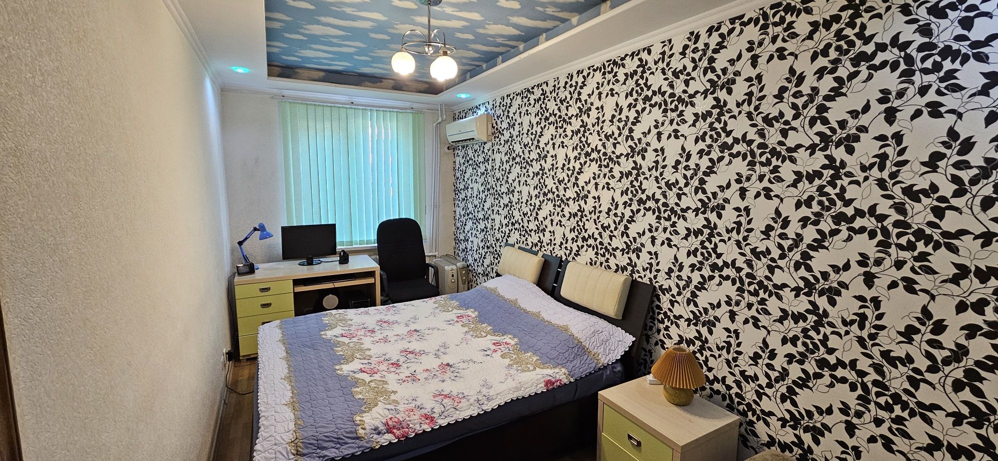 1 этаж 4 х ком.  85 м2