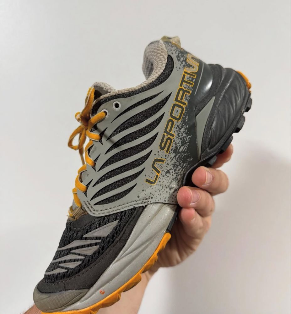 La Sportiva Akasha