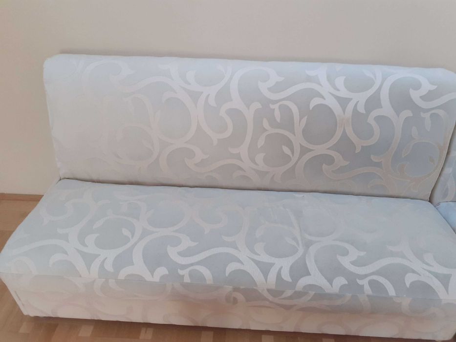 Coltar  extensibil cu lada de depozitare si 2 fotolii