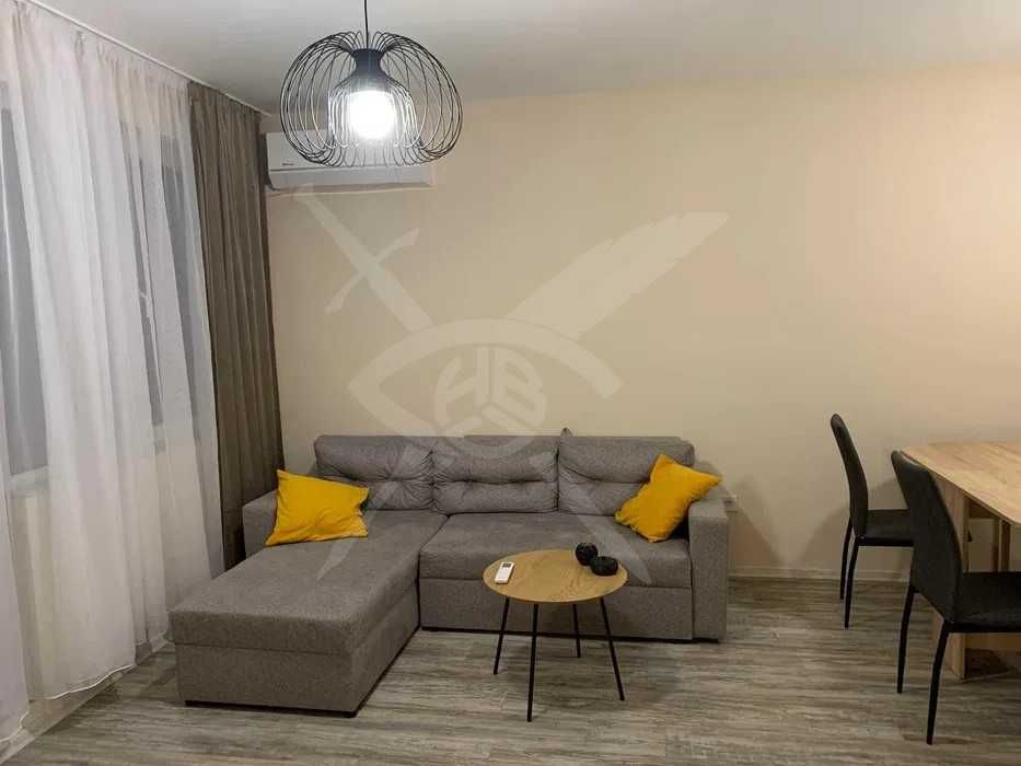 Дава се под наем Двустаен апартамент в Варна, Аспарухово - 65 кв.м за 350 € - Снимка #2