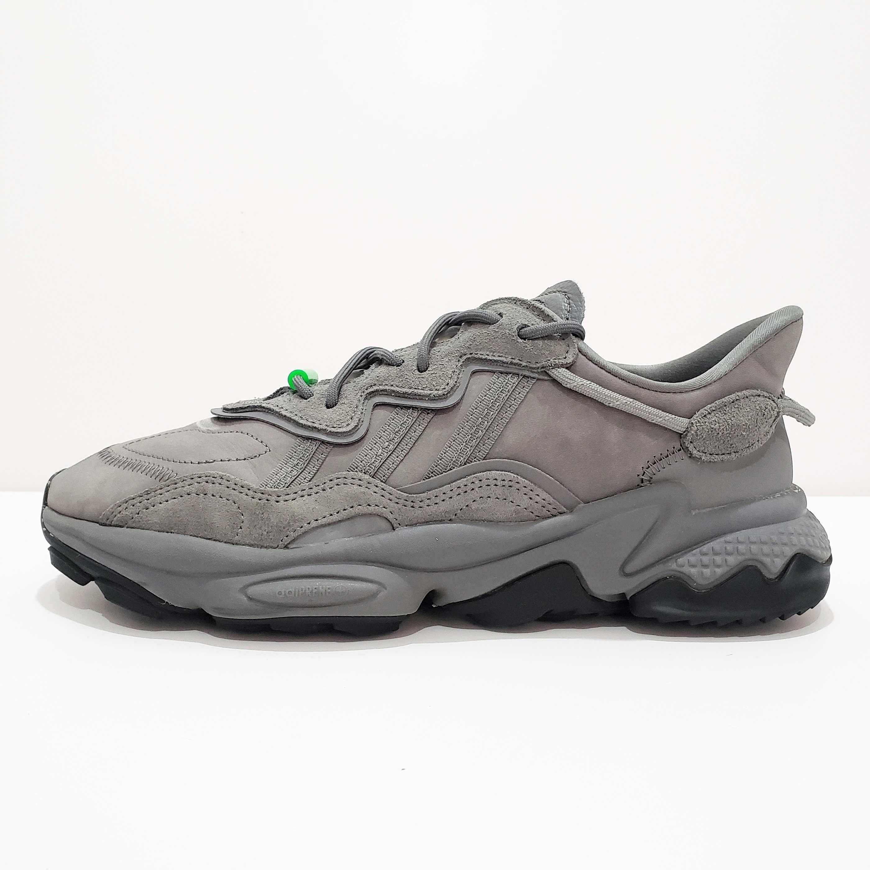 ADIDAS Ozweego TR EE7001 Оригинал Перфектни 42.5-43 27.5см