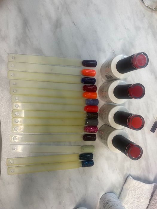 Гел лак всичко за 50лв.