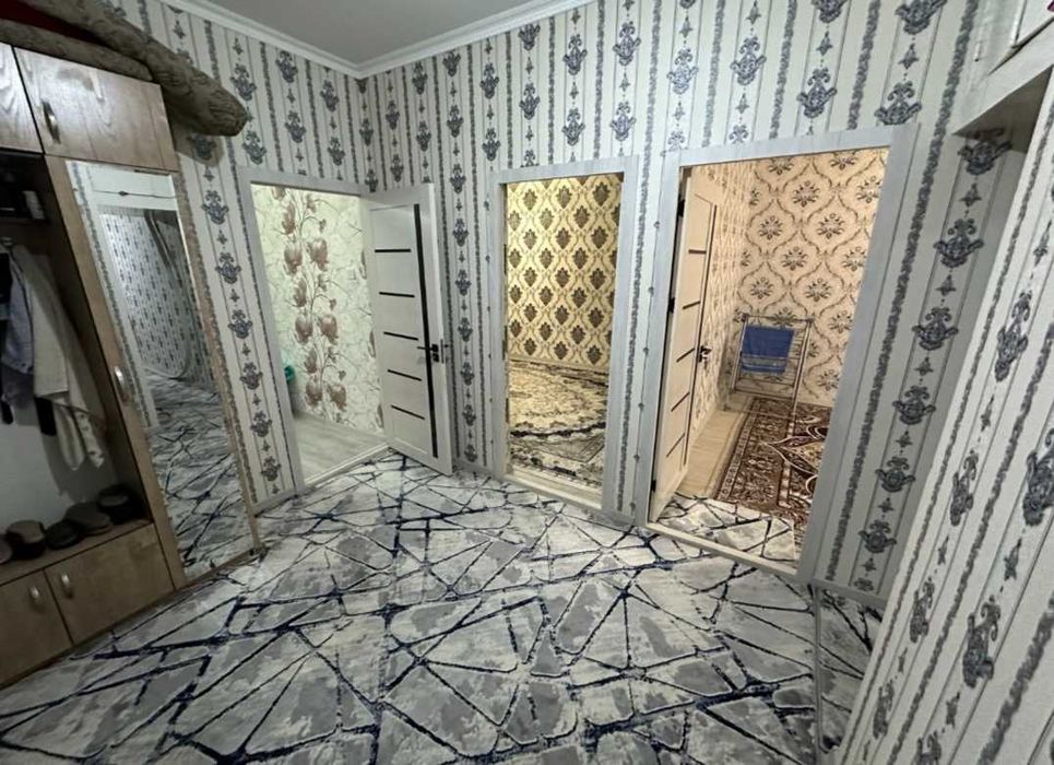 4 xonali Feruza massivda