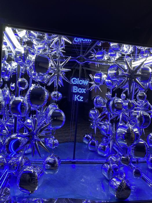 Фотозона «infinity mirror”