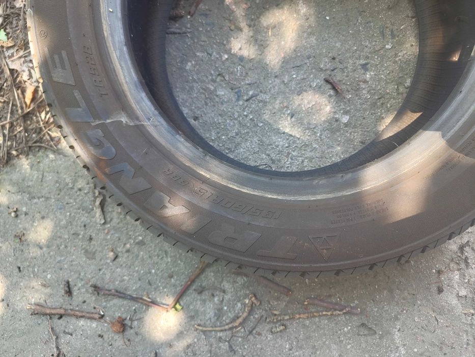 Продам шины почти новые 15 радиус