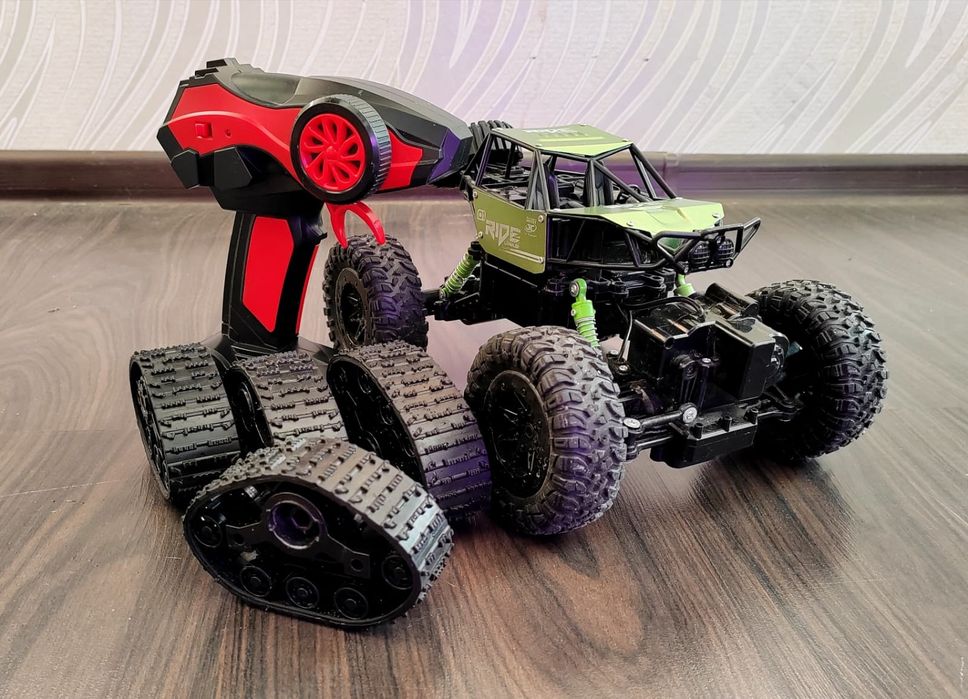 Джип на пульте управления