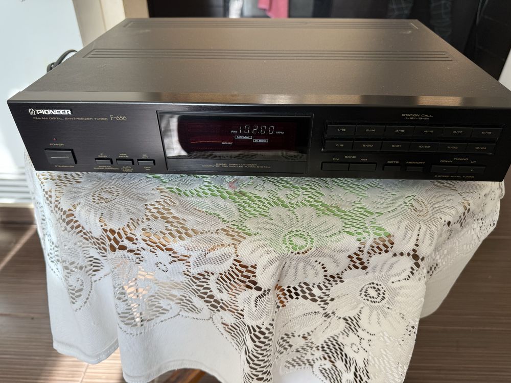 Тунер Pioneer F-656
