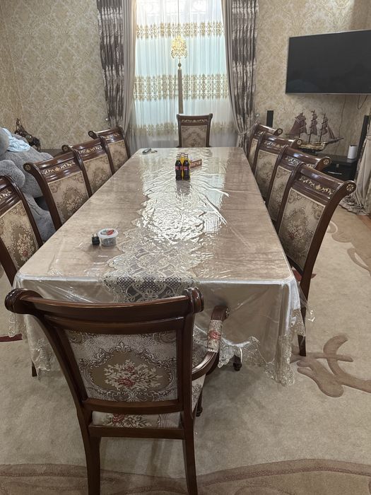 Стол и стулья комплект 16 стульев