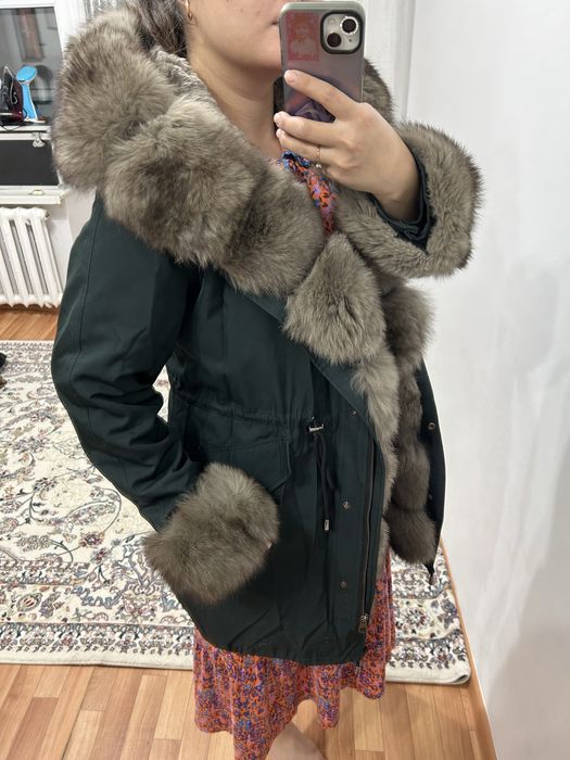 Продается парка женская