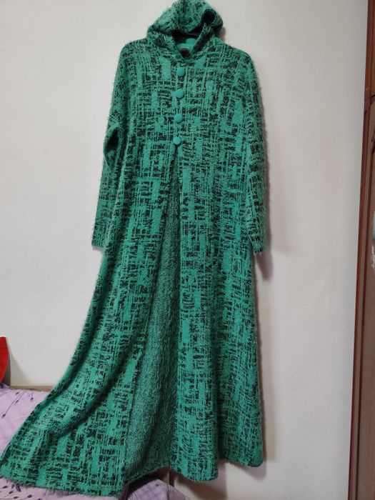 Haine lungă cu gluga M