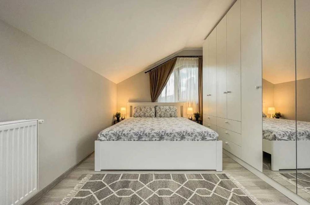 Дава се под наем Тристаен апартамент в Пловдив, Център - 90 кв.м за 331.5 € - Снимка #5