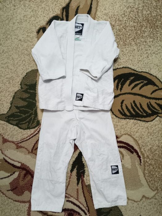 Продам кимоно детское