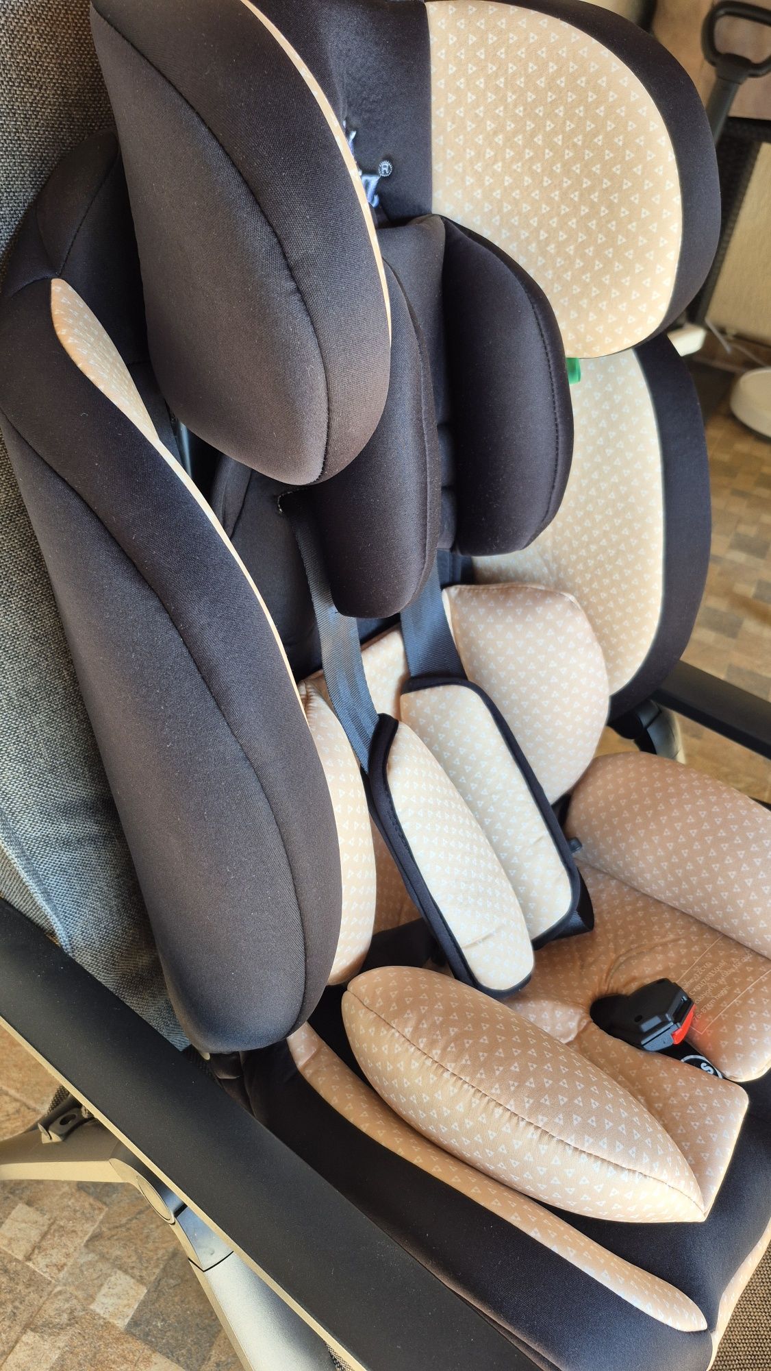 Детско столче isofix ново