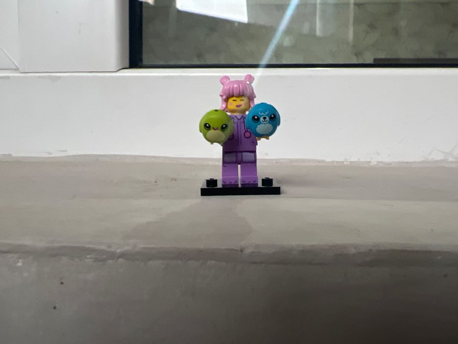 LEGO Minifigures Series 27 – Девочка в пижаме, новая