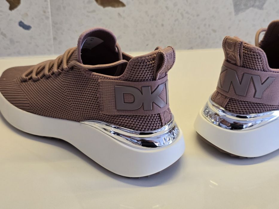 DKNY - sneakers 40.5