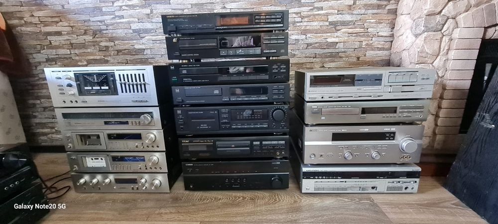 Vând Amplificatoare,Amplituner, modele deosebite !