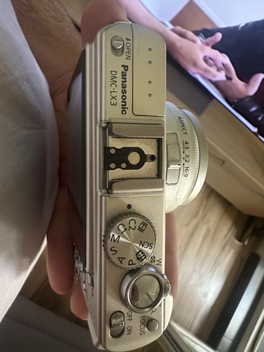 Panasonic Leica LX-3(rar)