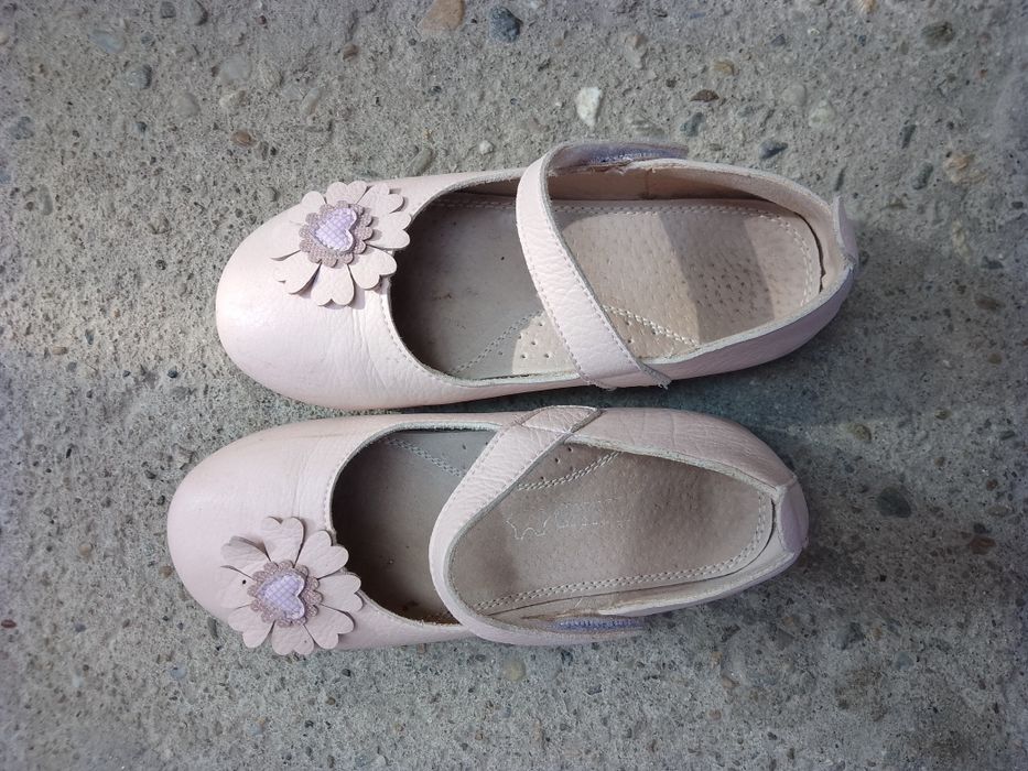 Pantofi și ghete de fetițe