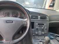 На части Volvo s60 2.4  бензин