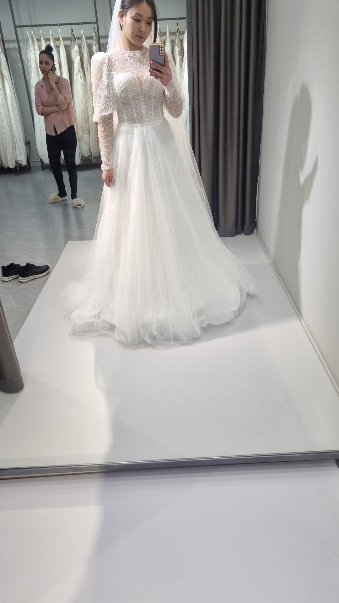 Продам Свадебное новое платье
