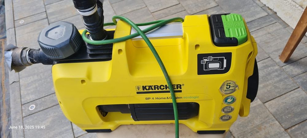 Vând Pompă de Apă Kärcher BP 4 Home & Garden