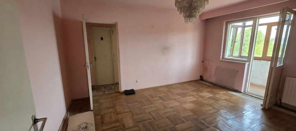 Vand apartament zona armatei
