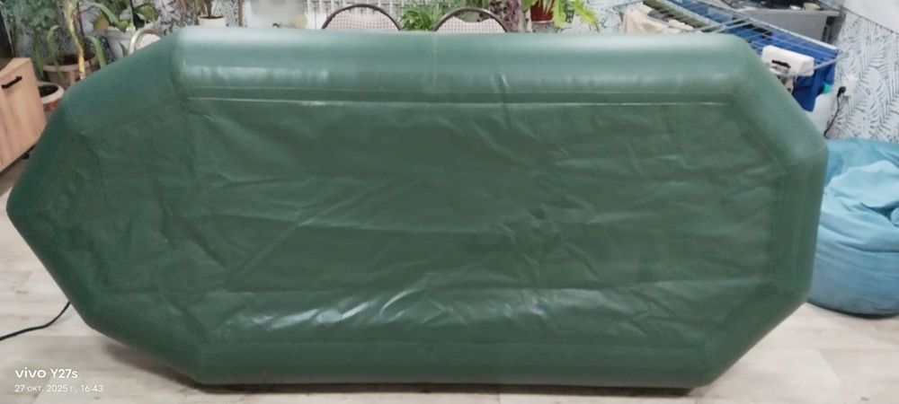 Лодка ПВХ,двухместная 55 000 .