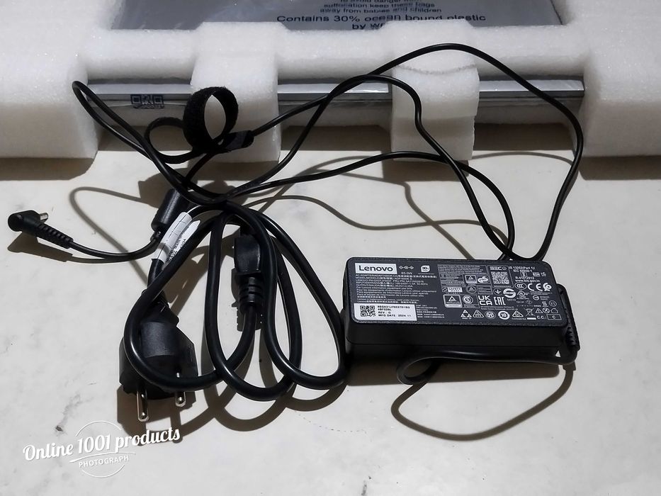 Lenovo IdeaPad 3 17IAU7 чисто нов с 4 години гаранция!