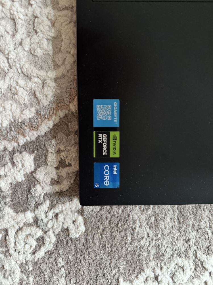 Gigabyte g6 MF.
