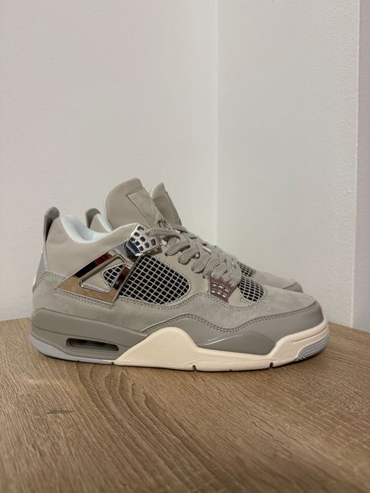 Jordan Retro 4 Frozen