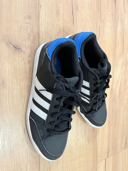 Маратонки Adidas 38 2/3