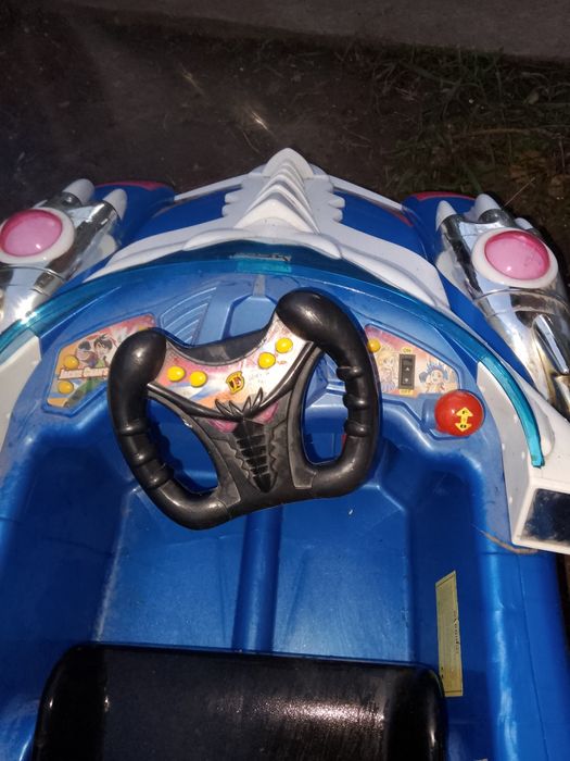 Mașinuțe electrice funcționale 400 lei amândouă