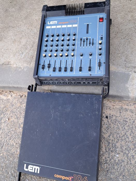 mixer cu amplificare   2x100 v