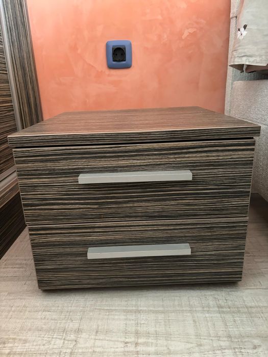 Скрин, 2бр.нощни шкафчета и огледало