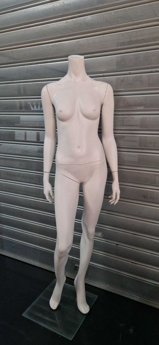 Manechine dama din fibra de sticla