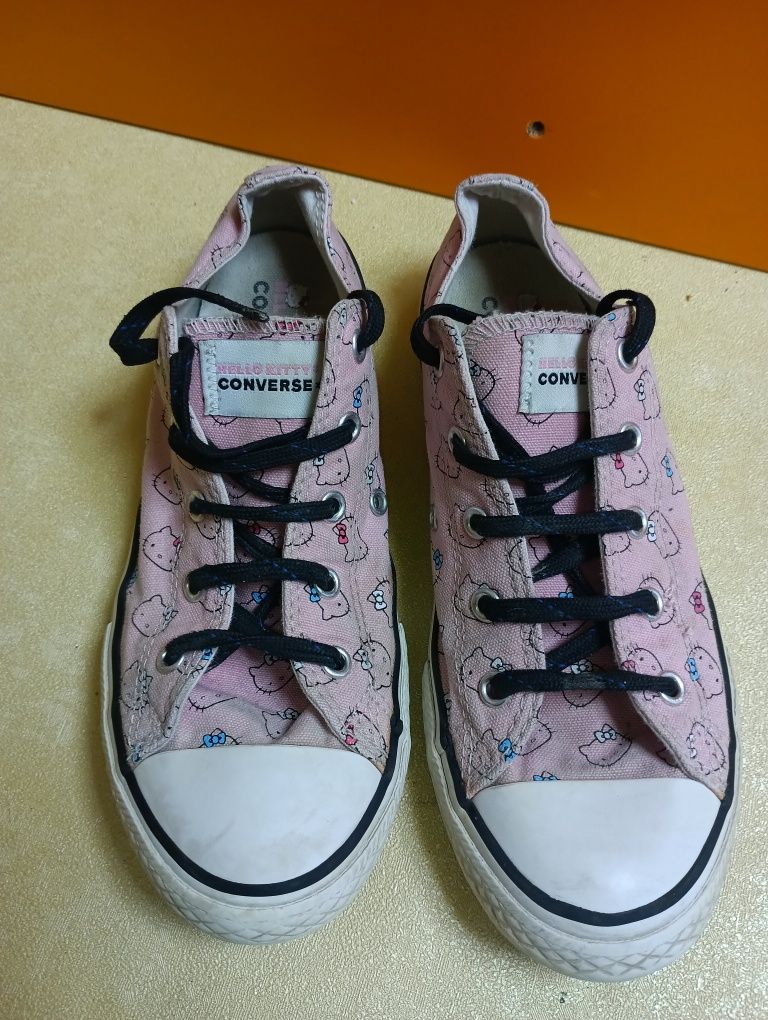 Converse Hello Kitty N 36 - 27 лв