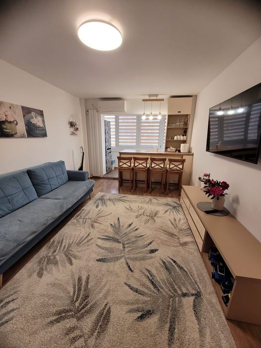 Apartament 2 camere complet renovat,piata Veteranilor,bloc1981