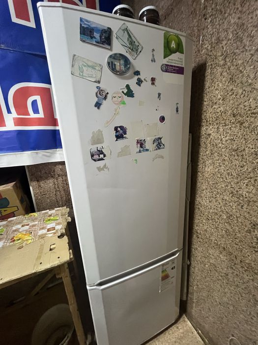 Продам холодилник