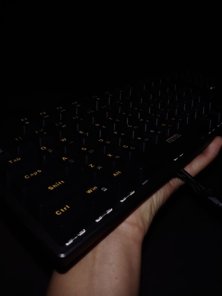 Клавиатура MeToo Zero X52 черный