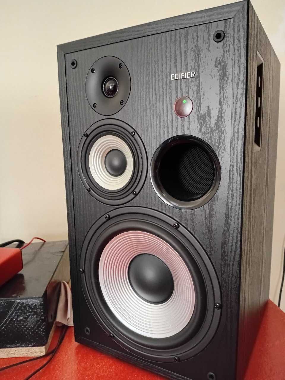 Edifier r2850db Studio