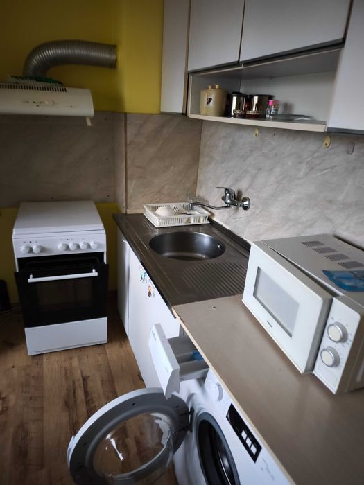 Продава се Двустаен апартамент в Русе, Чародейка - Север - 60 кв.м за 1084 €/кв.м - Снимка #17