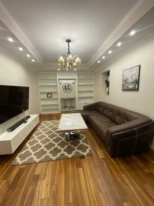 Двустаен имот в кв.Орландовци