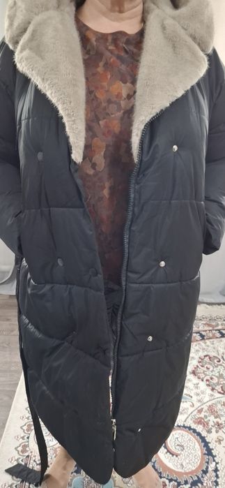 Продам зимнюю куртку