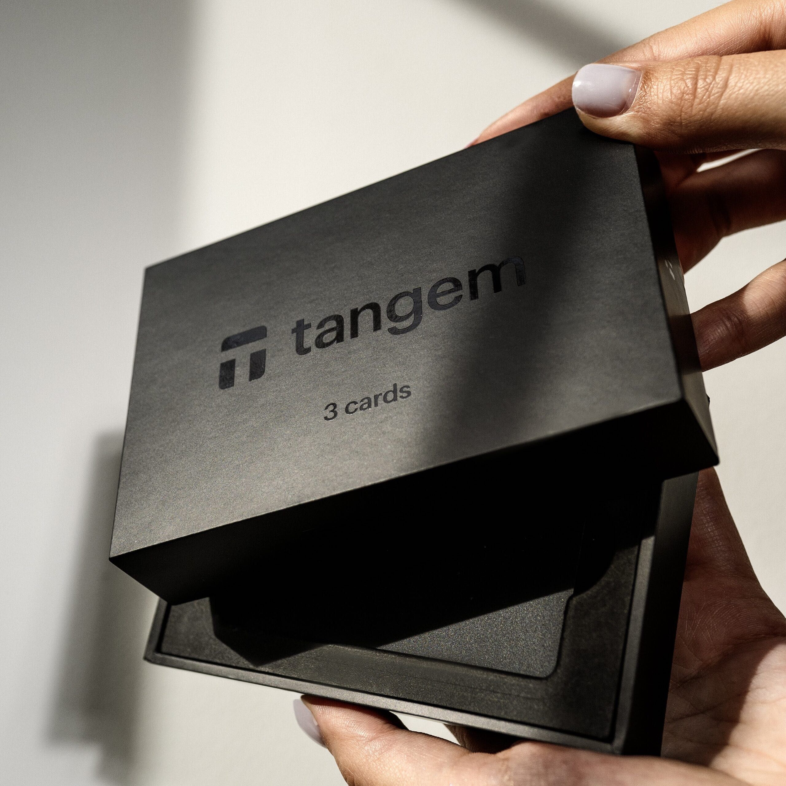 Tangem 2.0 комплект из 2 карт (магазин аппаратных кошельков)