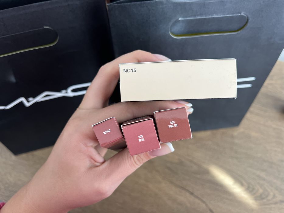 Гримове MAC 100% оригинални, от лична колекция!