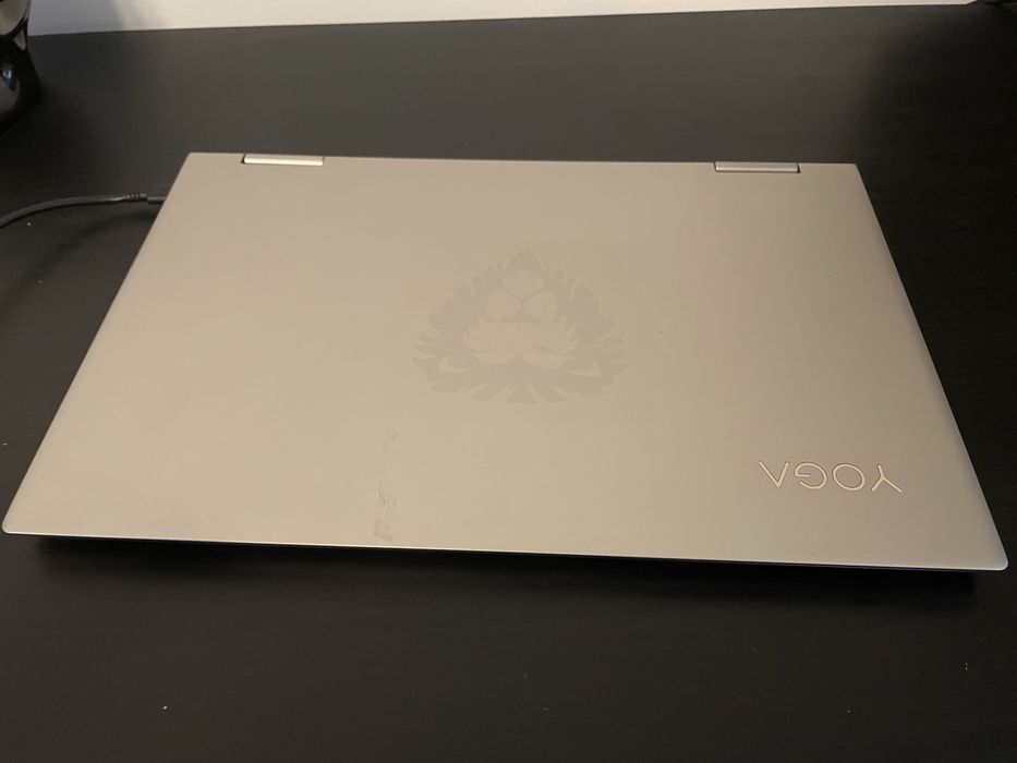 Laptop Lenovo Yoga 2in1 Procesor i5-10210U