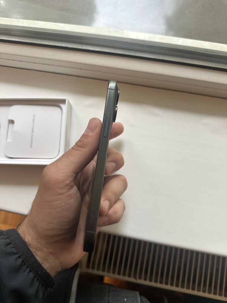 Vand IPhone 15 Pro Max 256GB Black Titanium